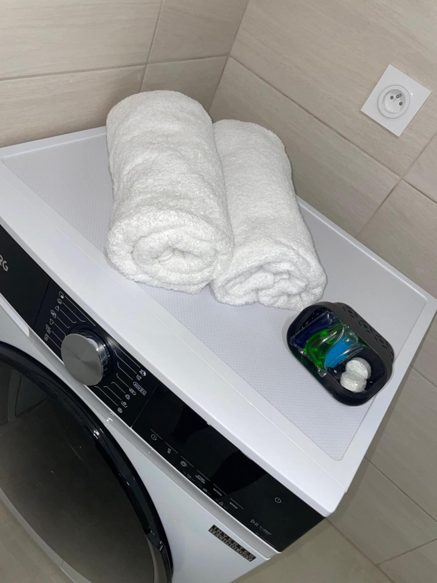 Duplex Raffine, Elegant & Climatise - La Mezz Appartement Nîmes Buitenkant foto