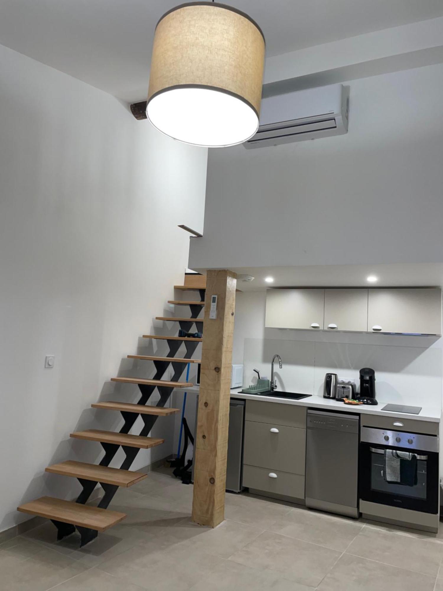 Duplex Raffine, Elegant & Climatise - La Mezz Appartement Nîmes Buitenkant foto